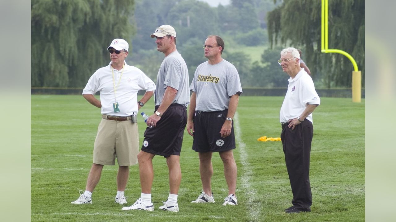 Art Rooney II, Kevin Colbert, Bill Cowher among those paying