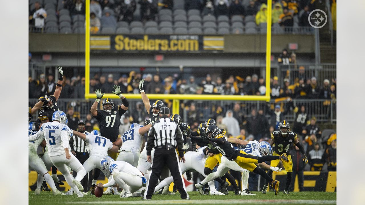 Detroit Lions vs Pittsburgh Steelers - November 14, 2021