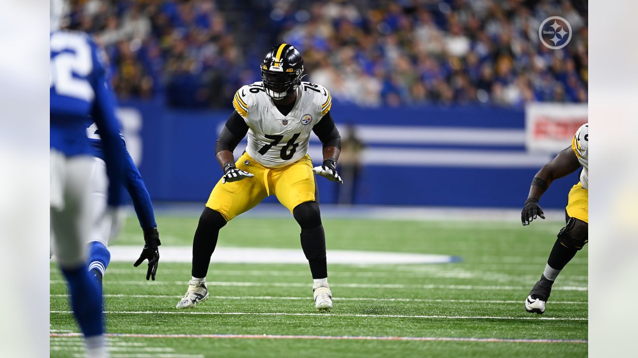 Indianapolis Colts can't keep up with Pittsburgh Steelers, fall 28-7