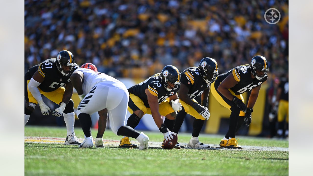 Steelers at Bengals Game Center  Cincinnati Bengals 