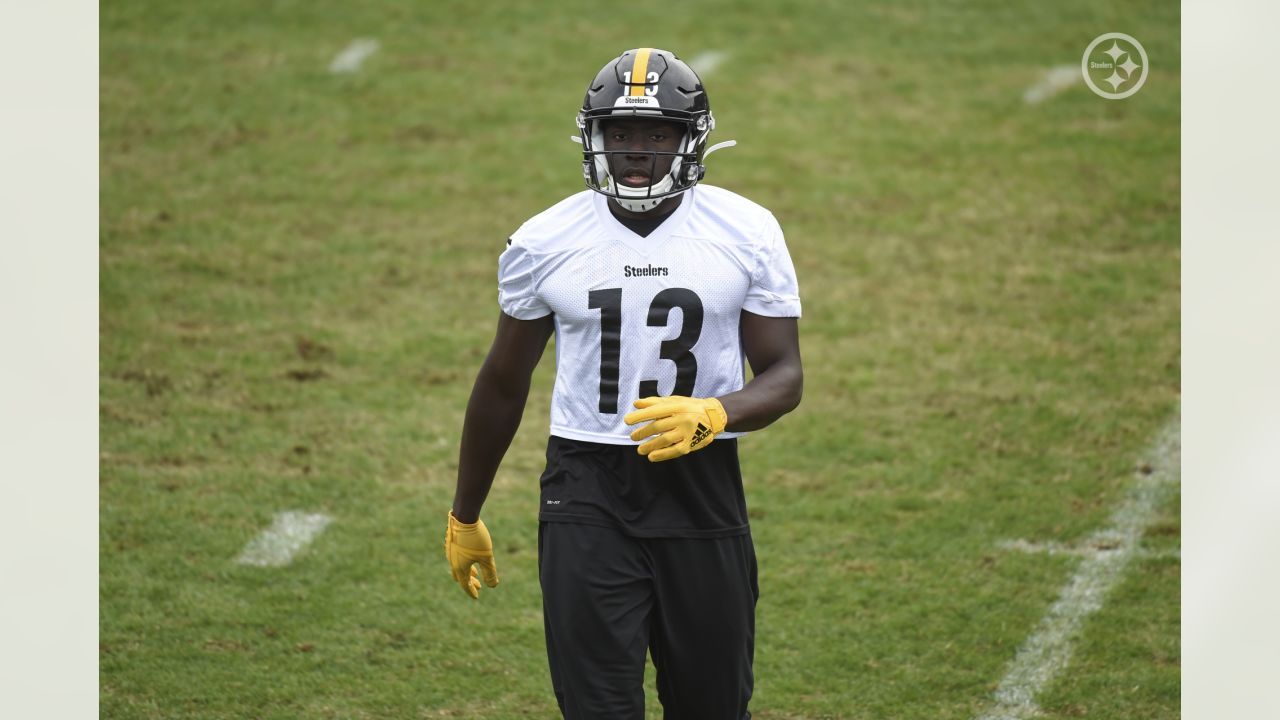 Steelers: Kenny Pickett spits fire ahead of Pittsburgh's MNF matchup vs.  Browns