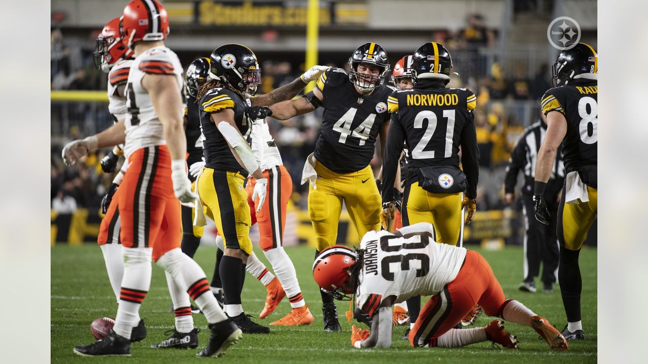 PHOTOS: Feature frames - Steelers vs. Browns