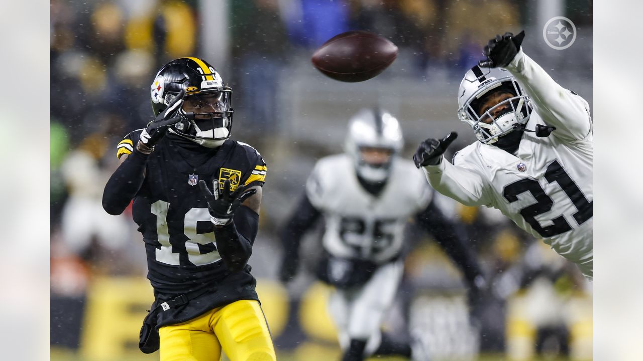 Best NFL prop bets for Raiders vs. Steelers in Week 16 (Najee Harris poised  for big day) - BVM Sports