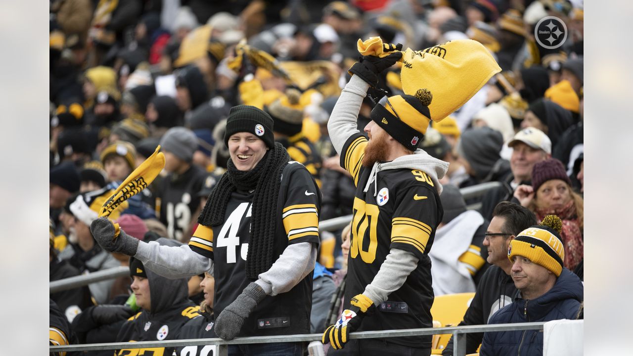 Tennessee Titans fans rejoice, fans allowed back vs Pittsburgh Steelers