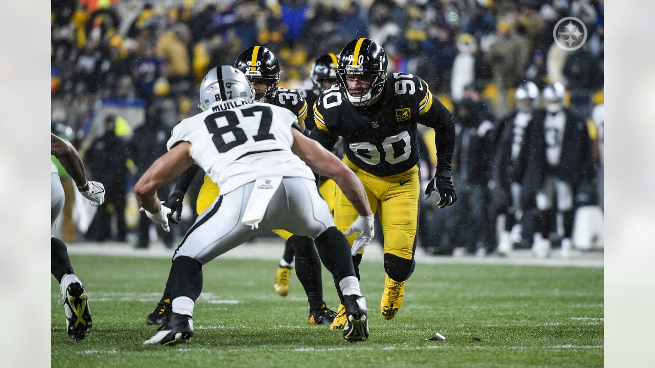 Las Vegas Raiders cornerback Casey Hayward (29) defends against Pittsburgh  Steelers wide receiver Diontae Johnson (18) during an NFL football game,  Sunday, Sept. 19, 2021, in Pittsburgh. (AP Photo/Justin Berl Stock Photo -  Alamy