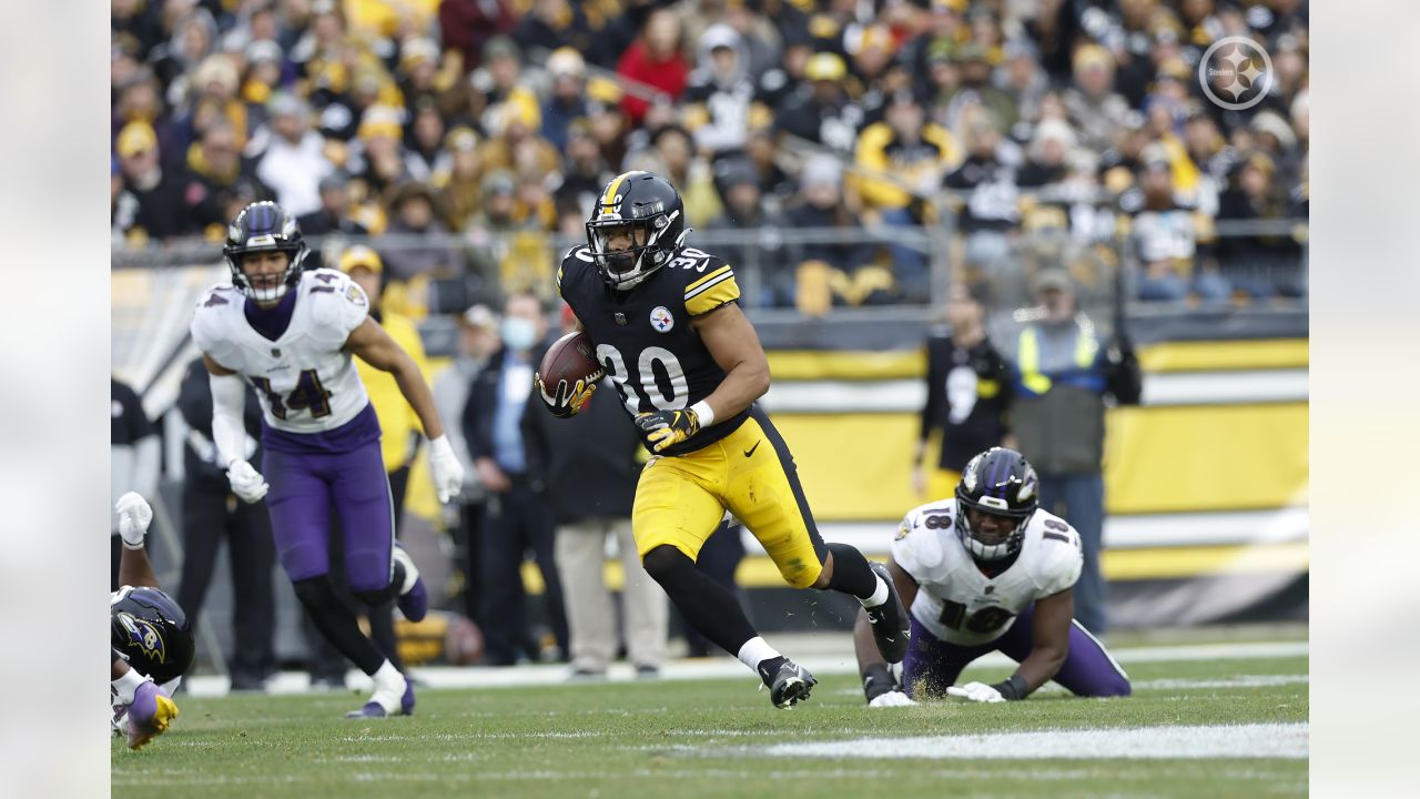 Steelers 16-13 Ravens: Pittsburgh score last-minute touchdown to take vital  win over Baltimore and stay in race for playoffs, NFL News