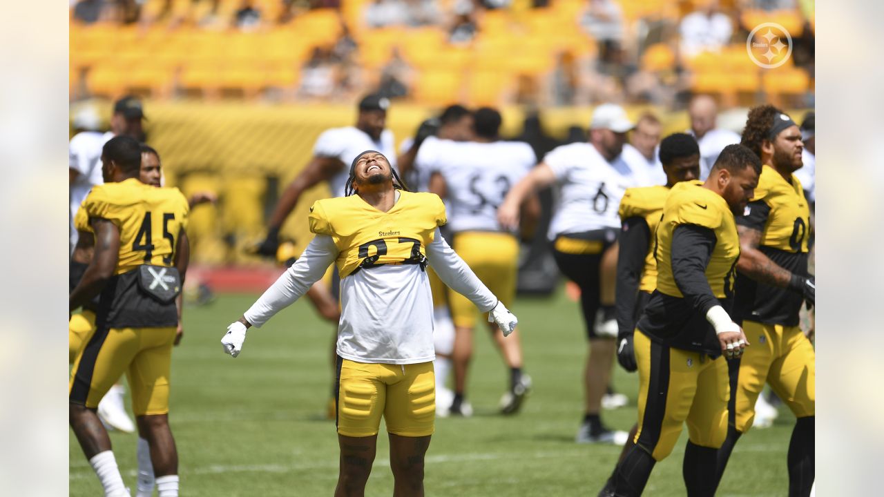 Pittsburgh Steelers Locker Room FIGHT Confrontation Marcus Allen