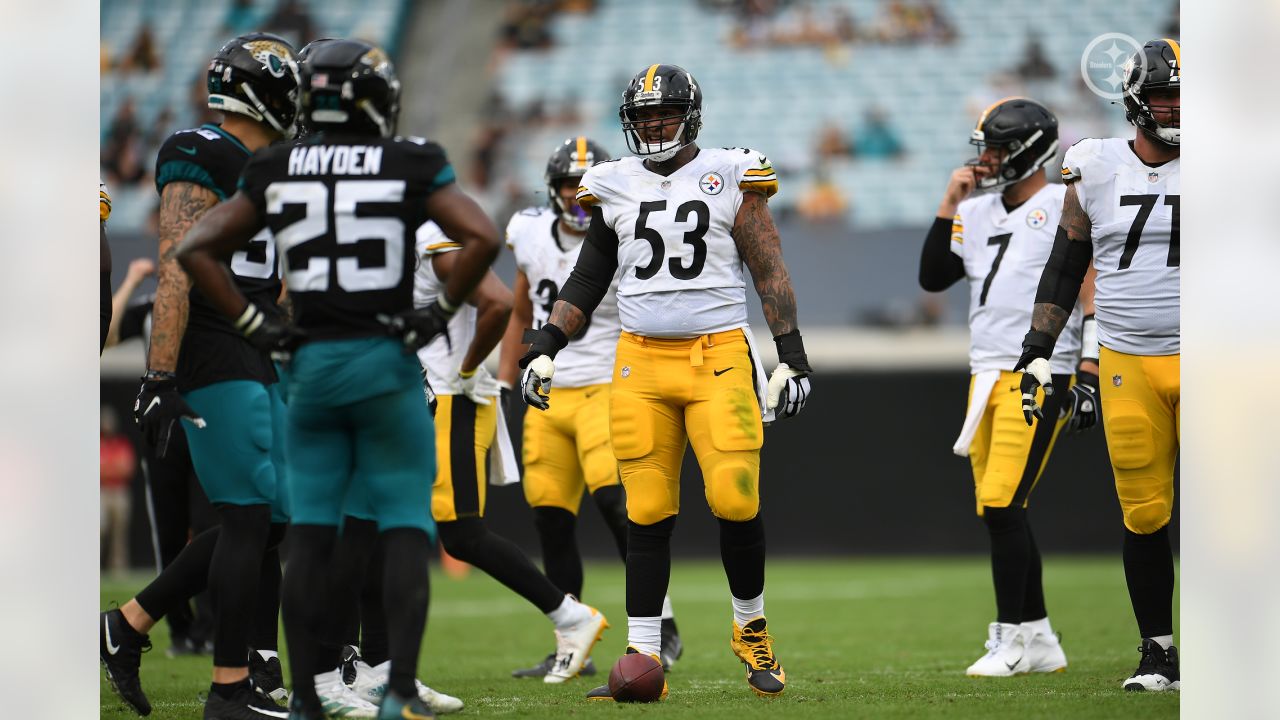 Steelers dominate skidding Jaguars 27-3, remain unbeaten