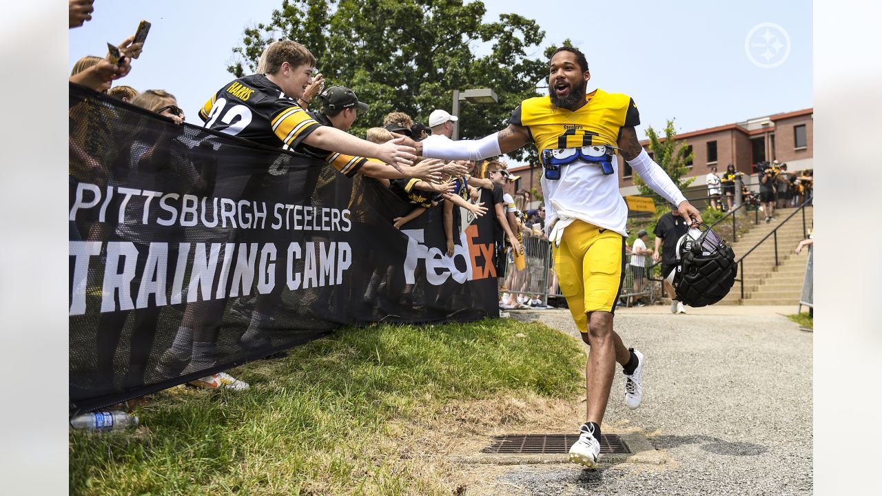 July 30th, 2023: Pat Freiermuth #88 during the Pittsburgh Steelers training  camp in Latrobe, PA. Jason Pohuski/CSM/Sipa USA(Credit Image: © Jason  Pohuski/Cal Sport Media/Sipa USA Stock Photo - Alamy