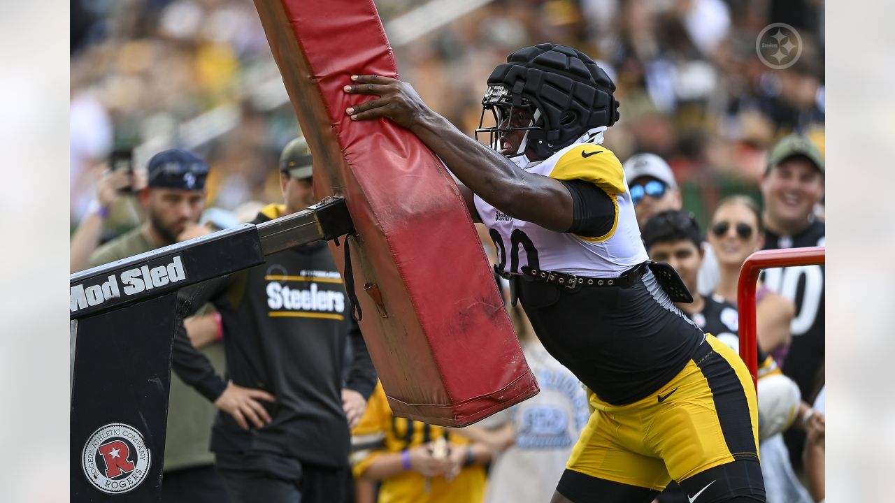 WATCH: Steelers rookies Darnell Washington, Nick Herbig shining early in  training camp