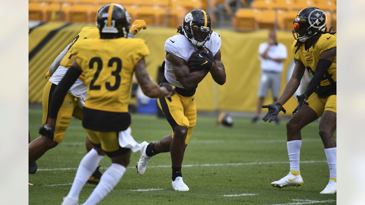 Steelers Training Camp Recap: Najee Harris has an “appetite” for