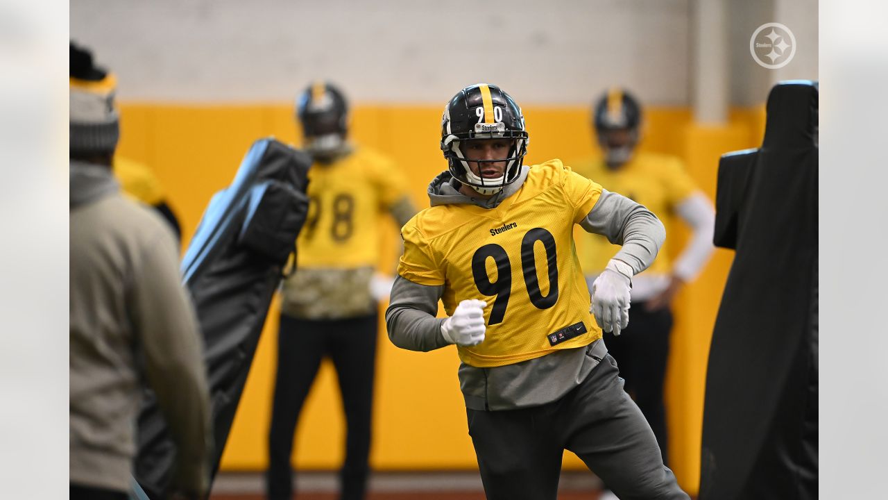 Steelers release DL Henry Mondeaux for DB Ahkello Witherspoon