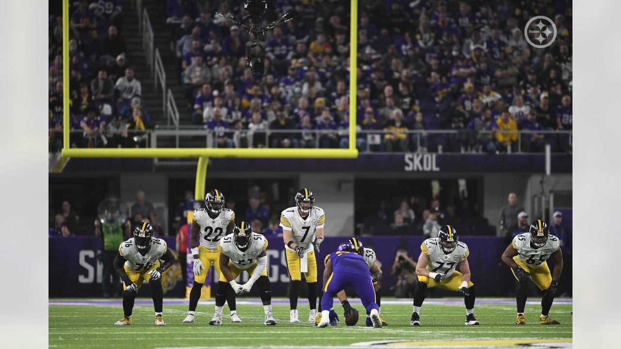 Final Score: Steelers doomed by bad start, fall short 36-28 vs. Vikings -  Behind the Steel Curtain