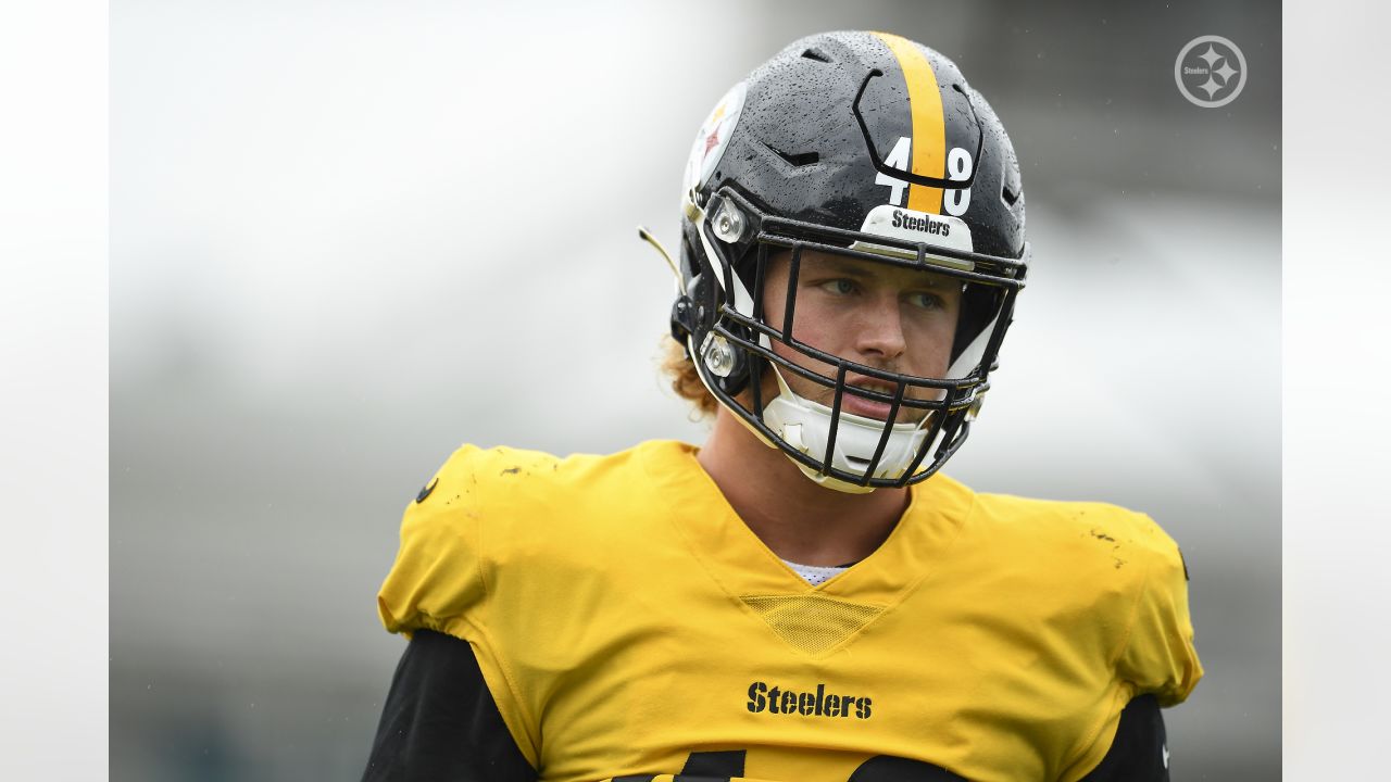 Pittsburgh Steelers linebacker Derrek Tuszka (48) plays in an NFL football  game against the Chicago Bears, Monday, Nov. 8, 2021, in Pittsburgh. (AP  Photo/Gene J. Puskar Stock Photo - Alamy