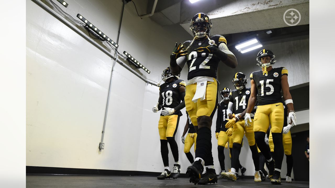 Steelers vs. Bills: Are the Steelers playing their starters in Week 2  preseason? News on Kenny Pickett, TJ Watt, more - Behind the Steel Curtain