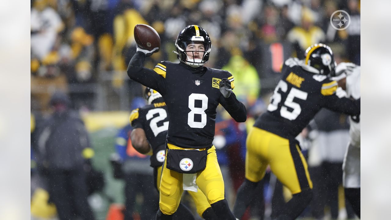 PITTSBURGH, PA - DECEMBER 24: Pittsburgh Steelers quarterback Kenny Pickett  (8) looks to pass during the national football league game between the Las  Vegas Raiders and the Pittsburgh Steelers on December 24