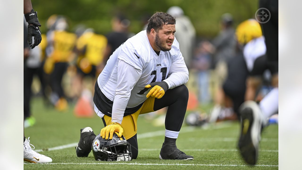 Steelers James Daniels, Miles Boykin in Walking Boots