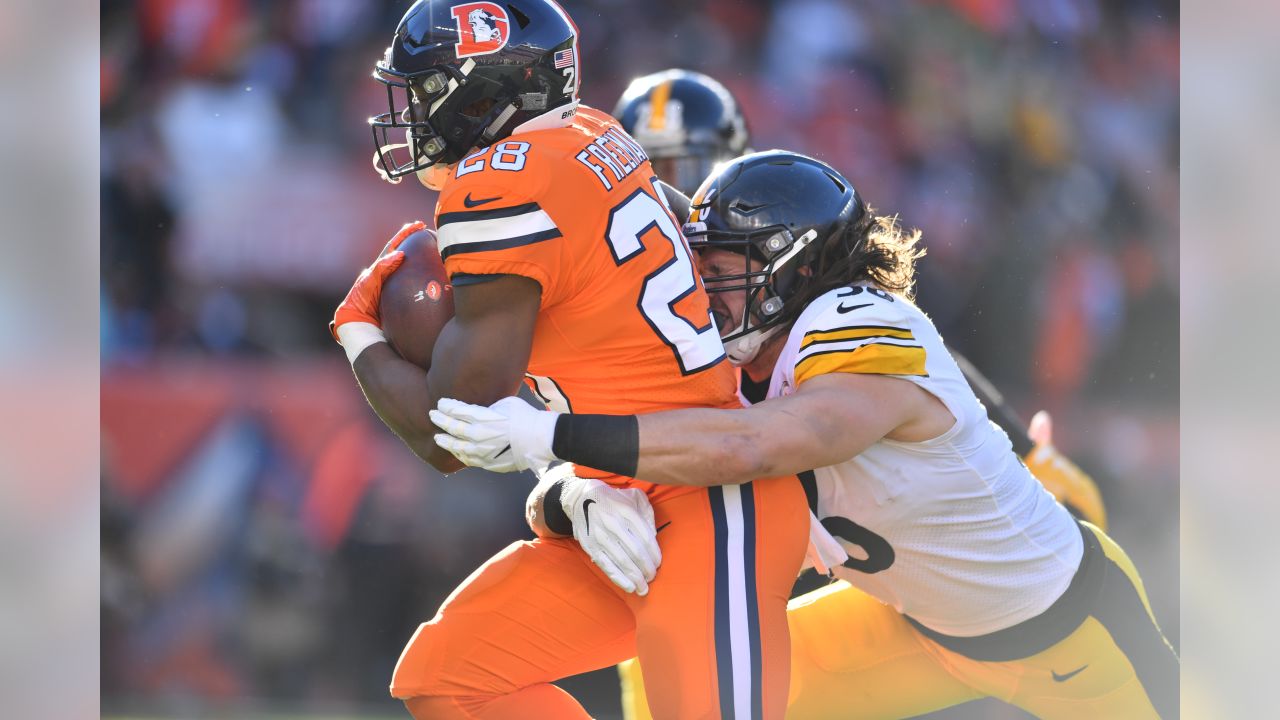 Final Score: Steelers give Broncos gift by way of 24-17 loss - Behind the  Steel Curtain