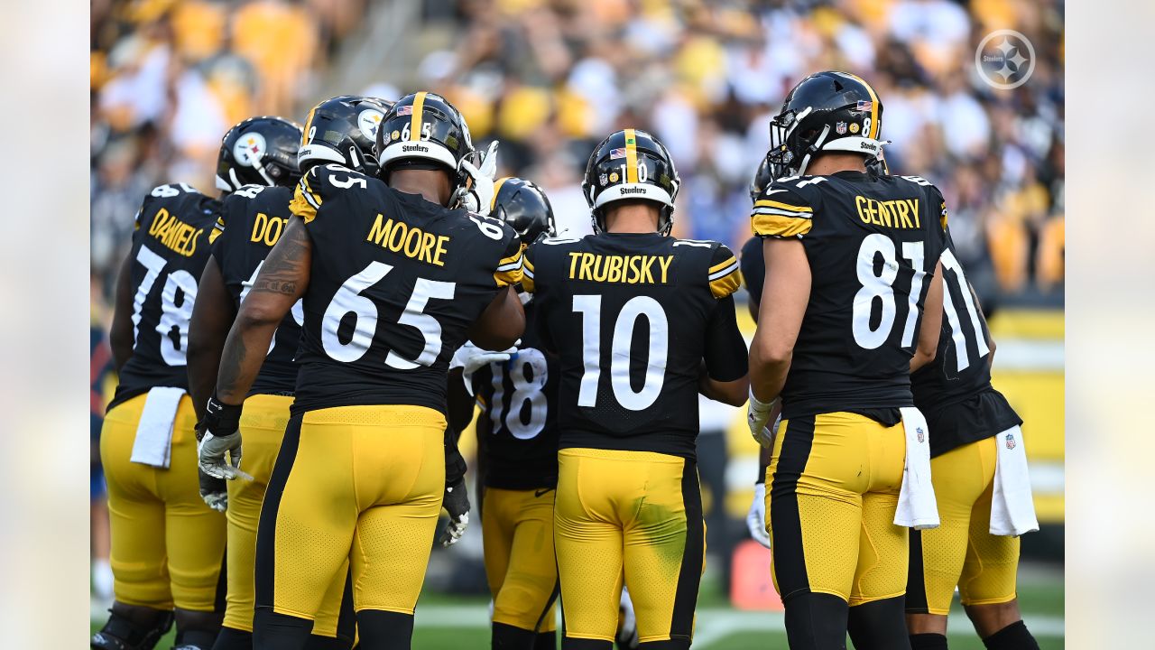 Can the Pittsburgh Steelers win more than 10 games in the tough