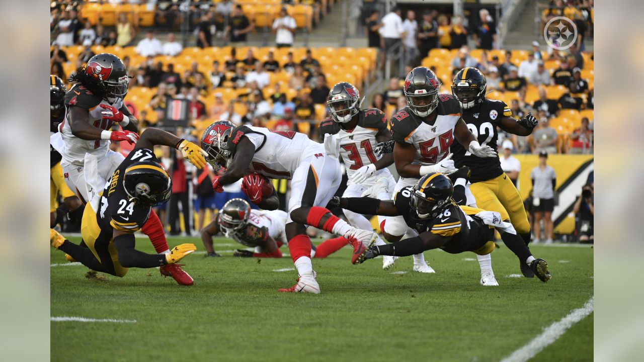 Dobbs, Rudolph lead Steelers to 30-28 win against Bucs