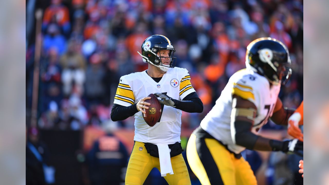 Final Score: Steelers give Broncos gift by way of 24-17 loss - Behind the  Steel Curtain