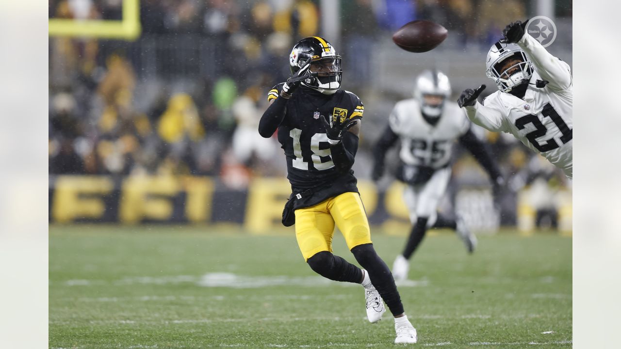 Rapid-Fire Thoughts as the Steelers Hang On in Las Vegas