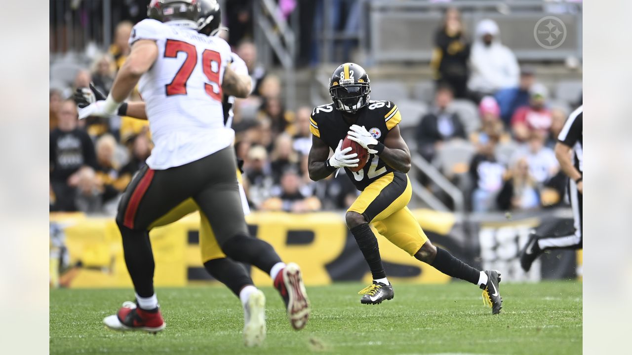 NFL: Buccaneers 18-20 Steelers : Pittsburgh dominates Tampa Bay with strong  defense and wins the game