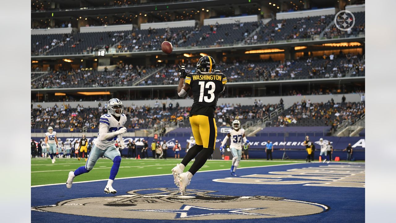 NFL - Pittsburgh Steelers at Dallas Cowboys. Two historic franchises meet  again. 