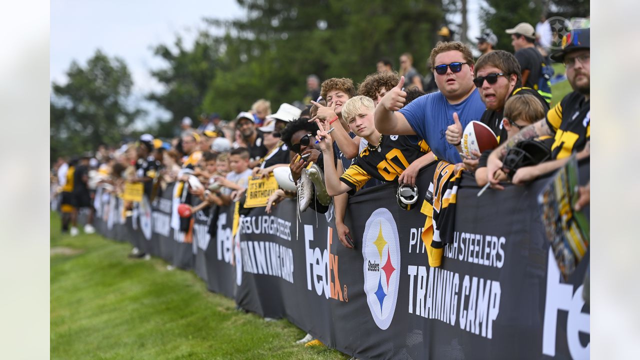 Steelers fans trek to Saint Vincent College for opening day of