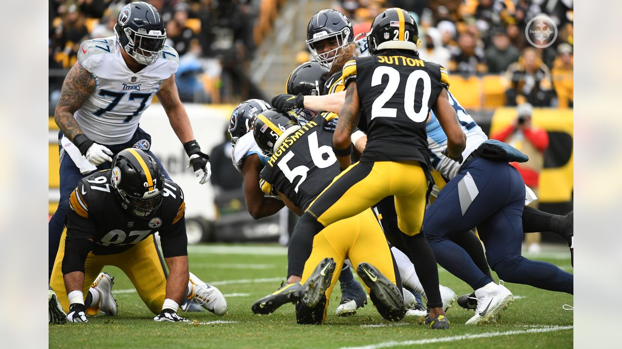 Steelers defeat Titans, 19-13