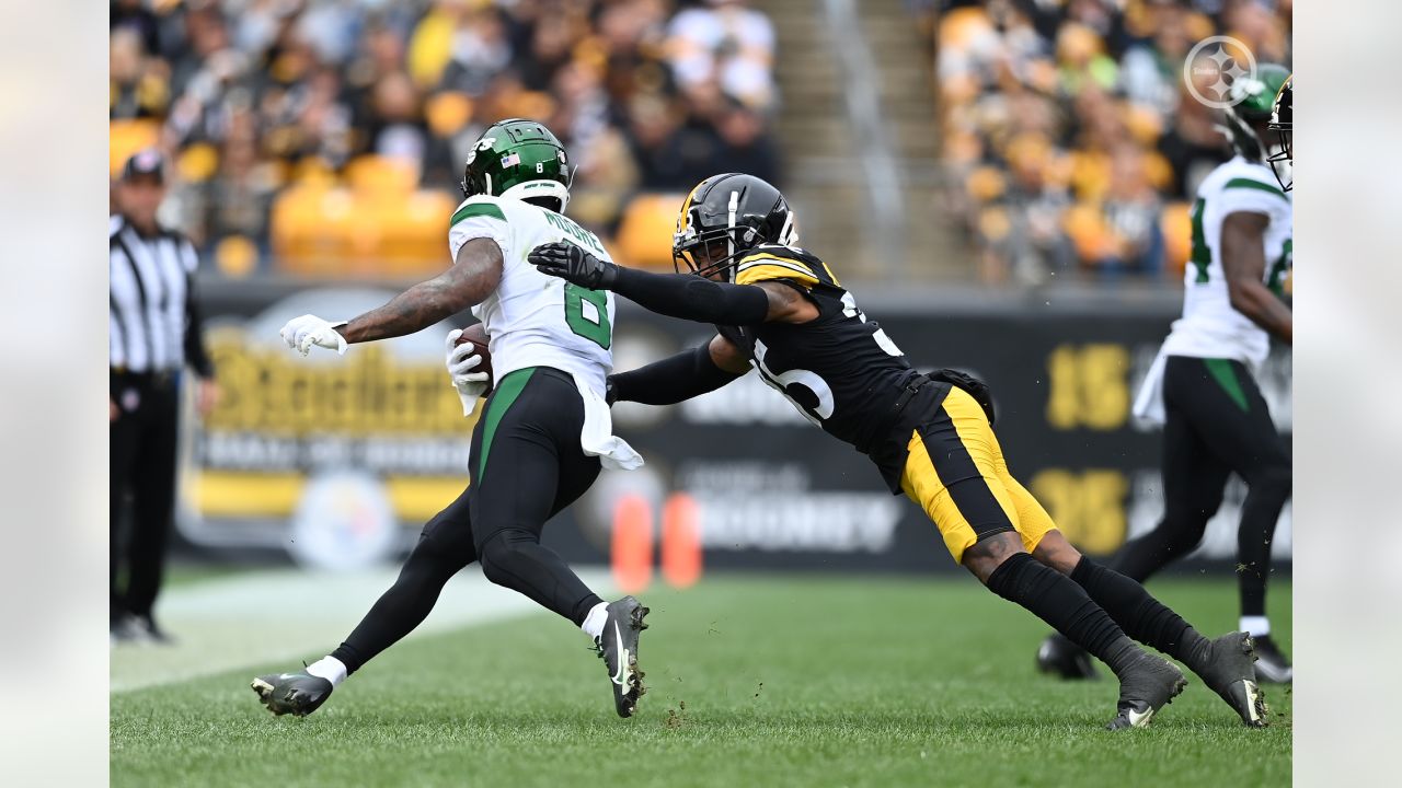 KENNY PICKETT STEELERS IST NFL TD RUN VS JETS IST GAME 8X10 10/2/22