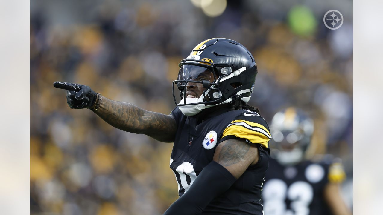 Steelers fall to Ravens, 16-14