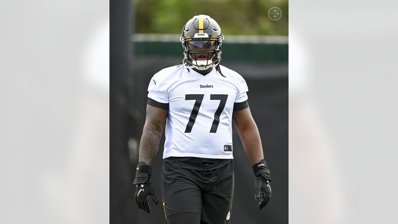 Daily Links: AI Likes Steelers Uniforms, Portis Talks to Rookies