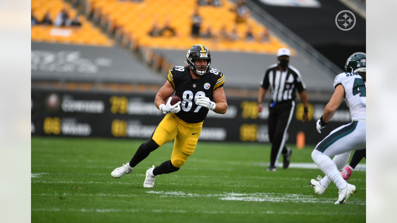 Vance McDonald, 2020 fantasy football: Steelers to keep starting TE -  DraftKings Network