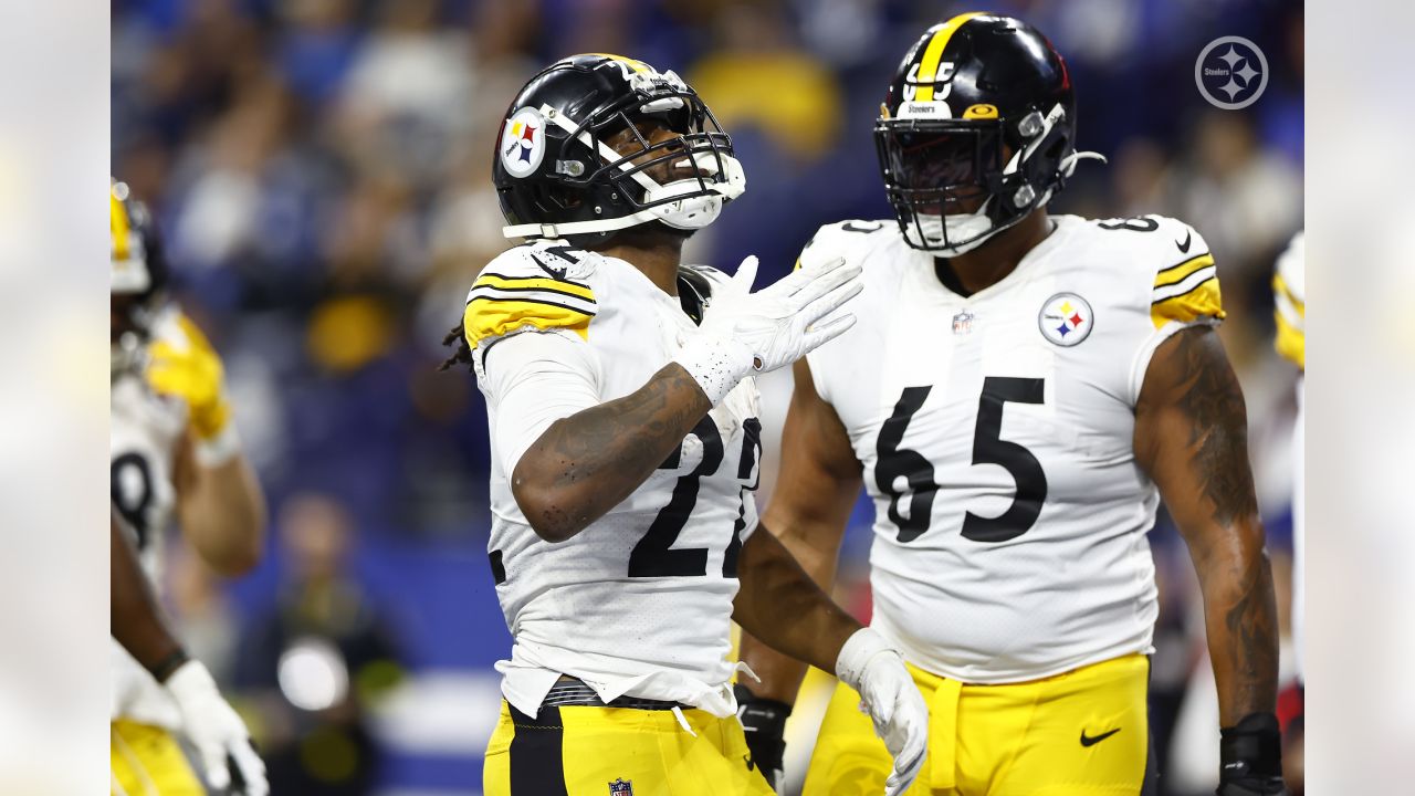 NFL scores: Pittsburgh Steelers hold off Indianapolis Colts fightback to  claim fourth win