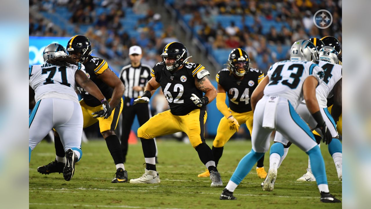 Steelers drop preseason finale to Panthers, 25-19