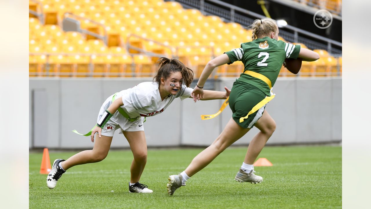 Shaler outlasts Moon at rain-soaked Heinz Field to win Steelers' inaugural  girls flag football championship