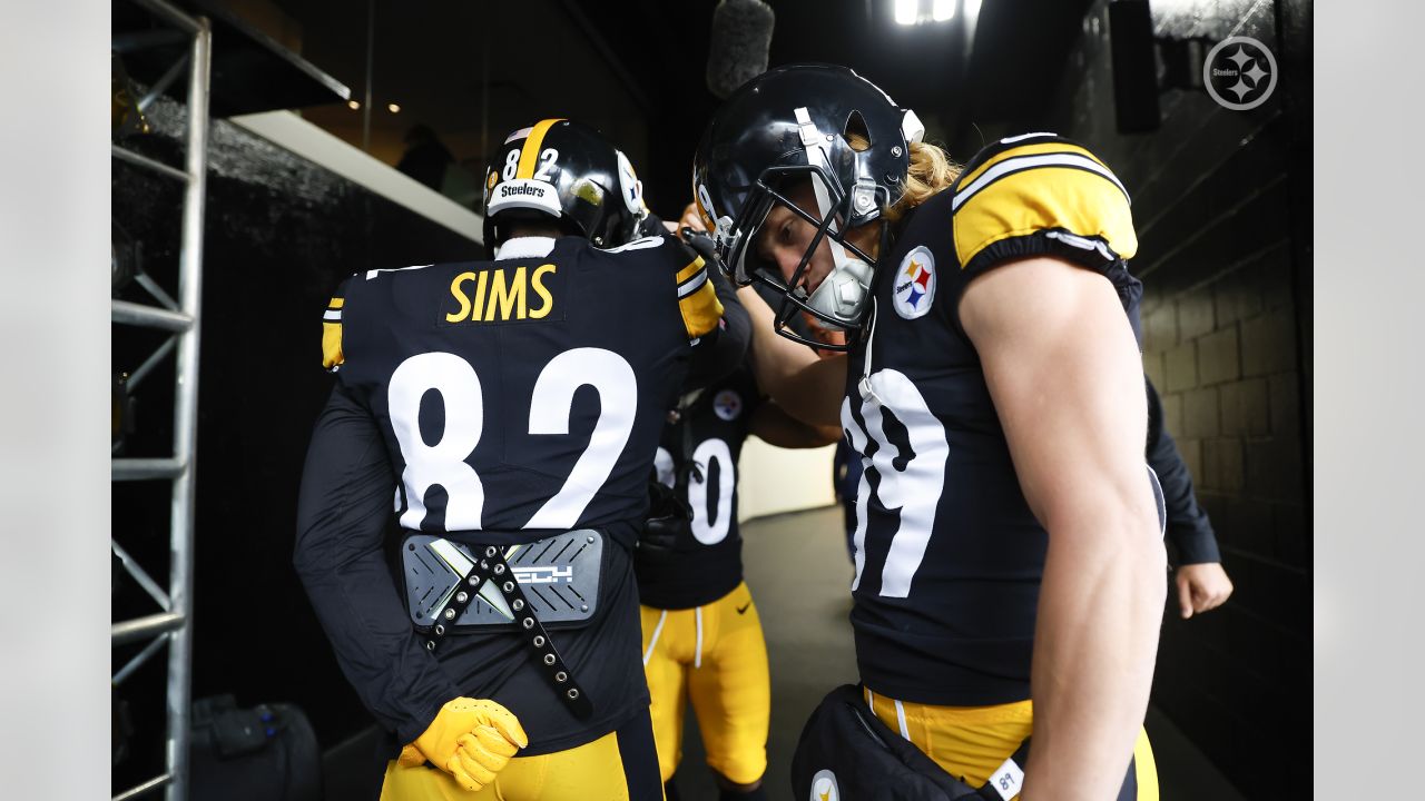 Win over Bucs gives Steelers welcome dose of optimism