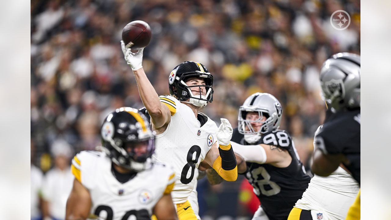 Pittsburgh Steelers 23-18 Las Vegas Raiders: Kenny Pickett passes