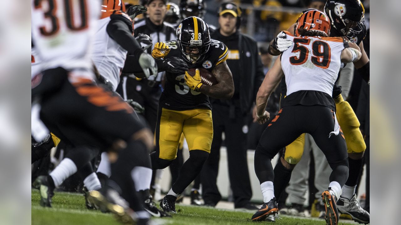 Steelers defeat Bengals, 16-13