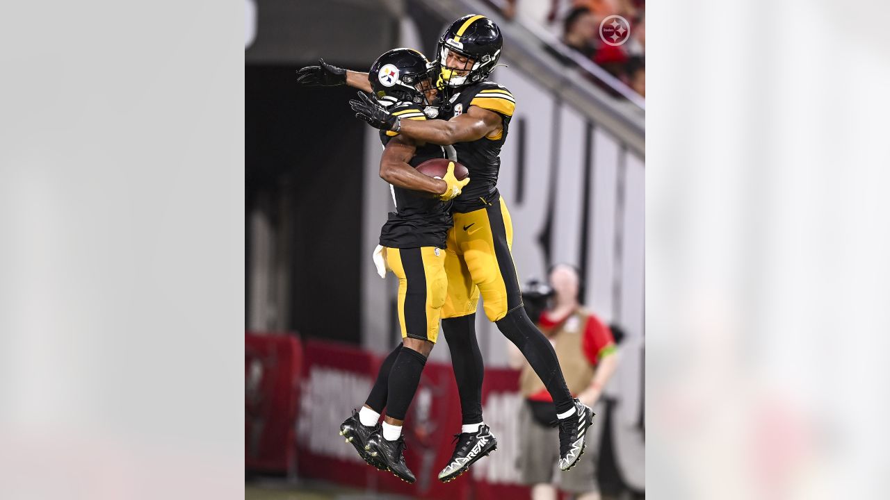 Sloppy Bucs Start Preseason With 27-17 Loss To Steelers