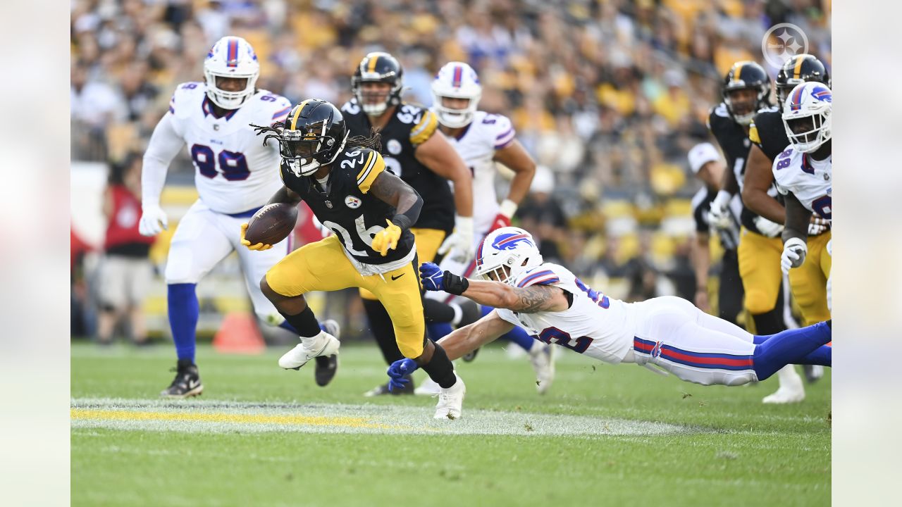 Steelers defeat Bills 27-15