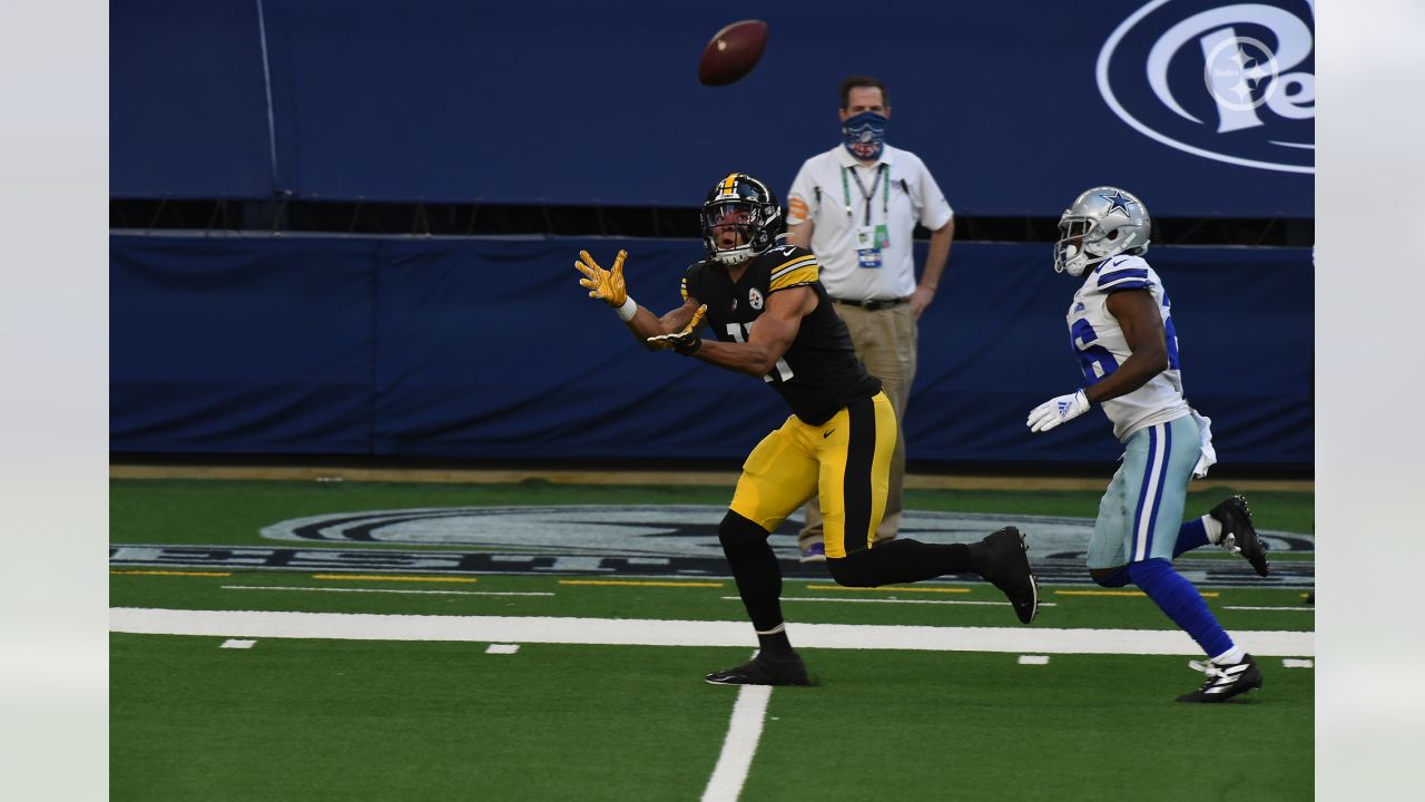 Football's back: Steelers beat Cowboys in NFL preseason opener