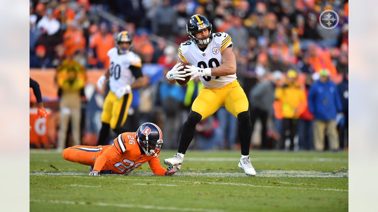 Steelers TE Vance McDonald announces retirement from NFL