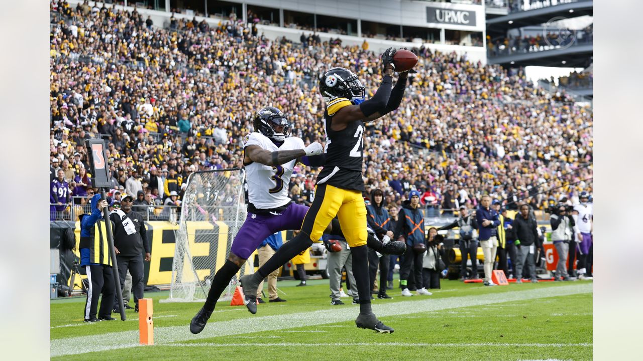 SNF': Steelers stay alive with win over Ravens