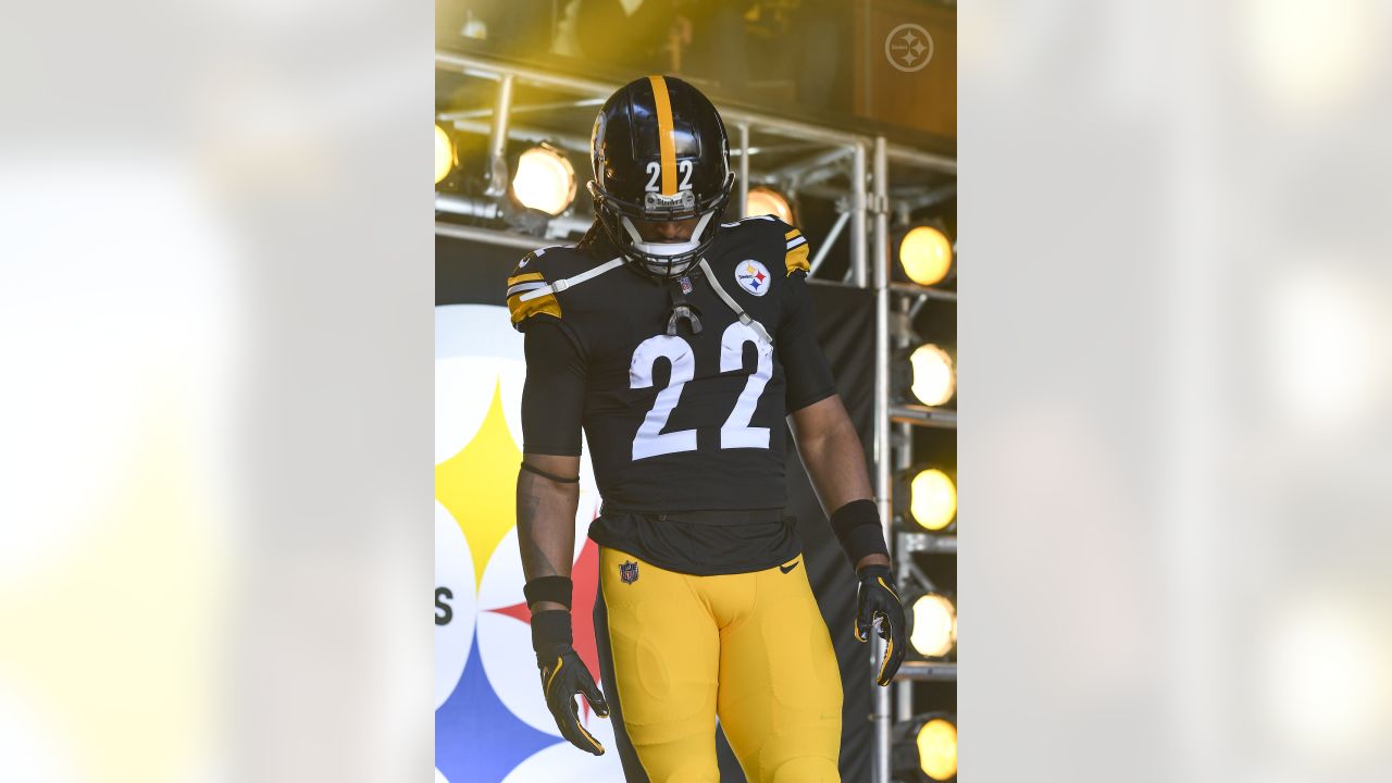 Steelers Depot 7⃣ on X: New Najee Harris in the Color Rush uni Edit by  Digitalize on IG #Steelers  / X