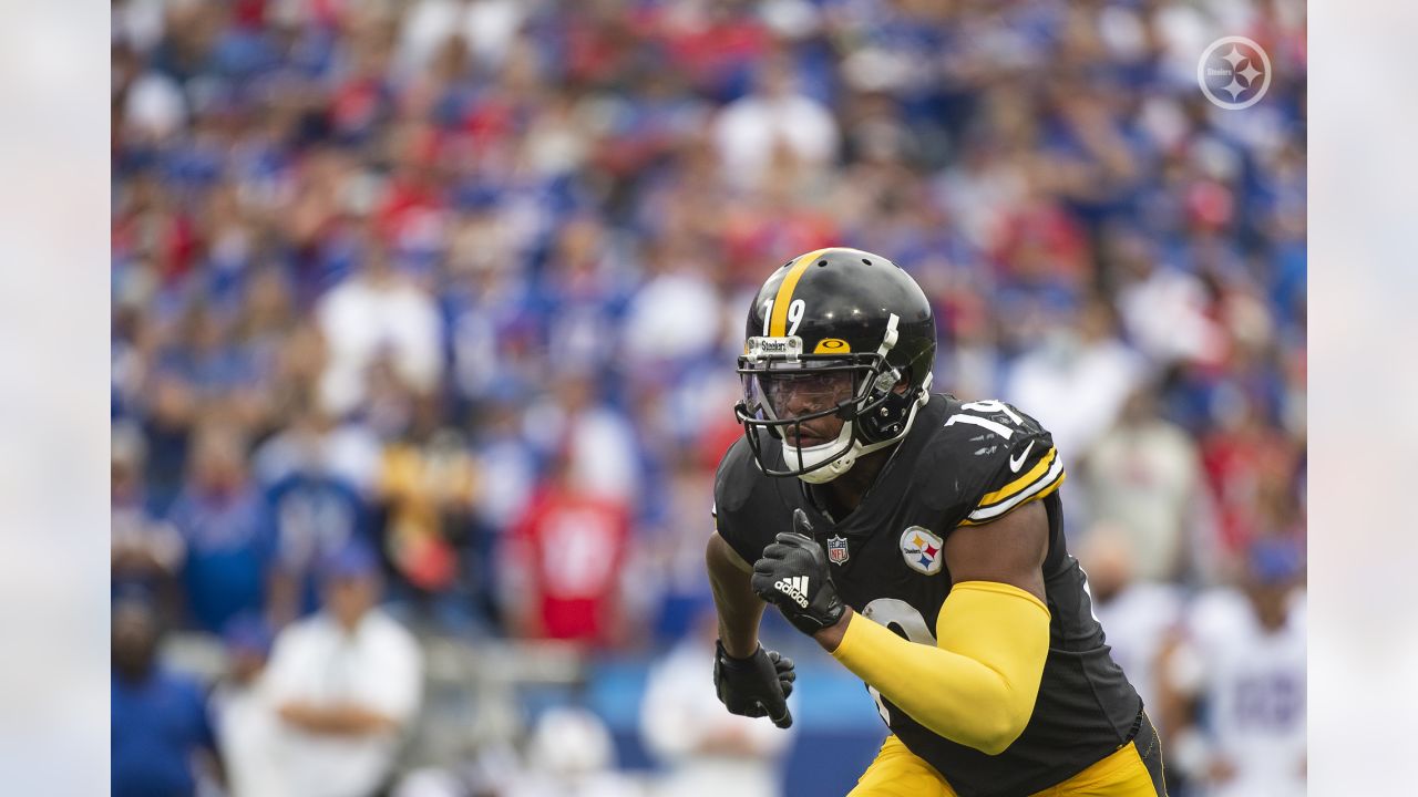 PHOTOS: Feature frames - Steelers vs. Bills