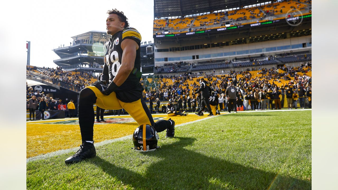 JAN 8th, 2023: Levi Wallace #29 during the Steelers vs Browns game