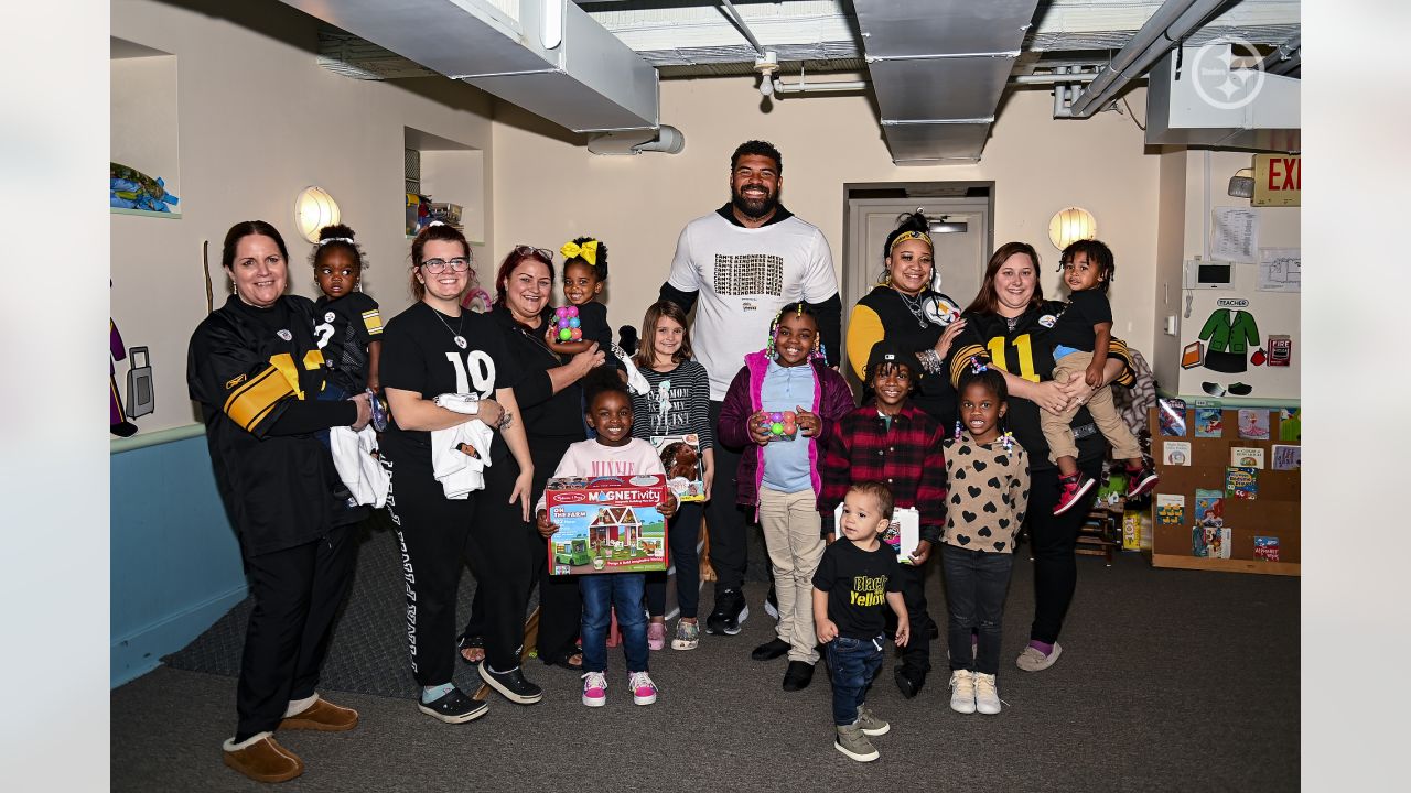 Steelers Donate To Mel Blount Youth Home As Part Of Social Justice