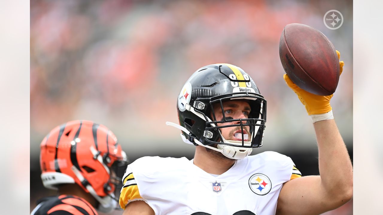 Steelers beat Bengals: Game balls! - Behind the Steel Curtain